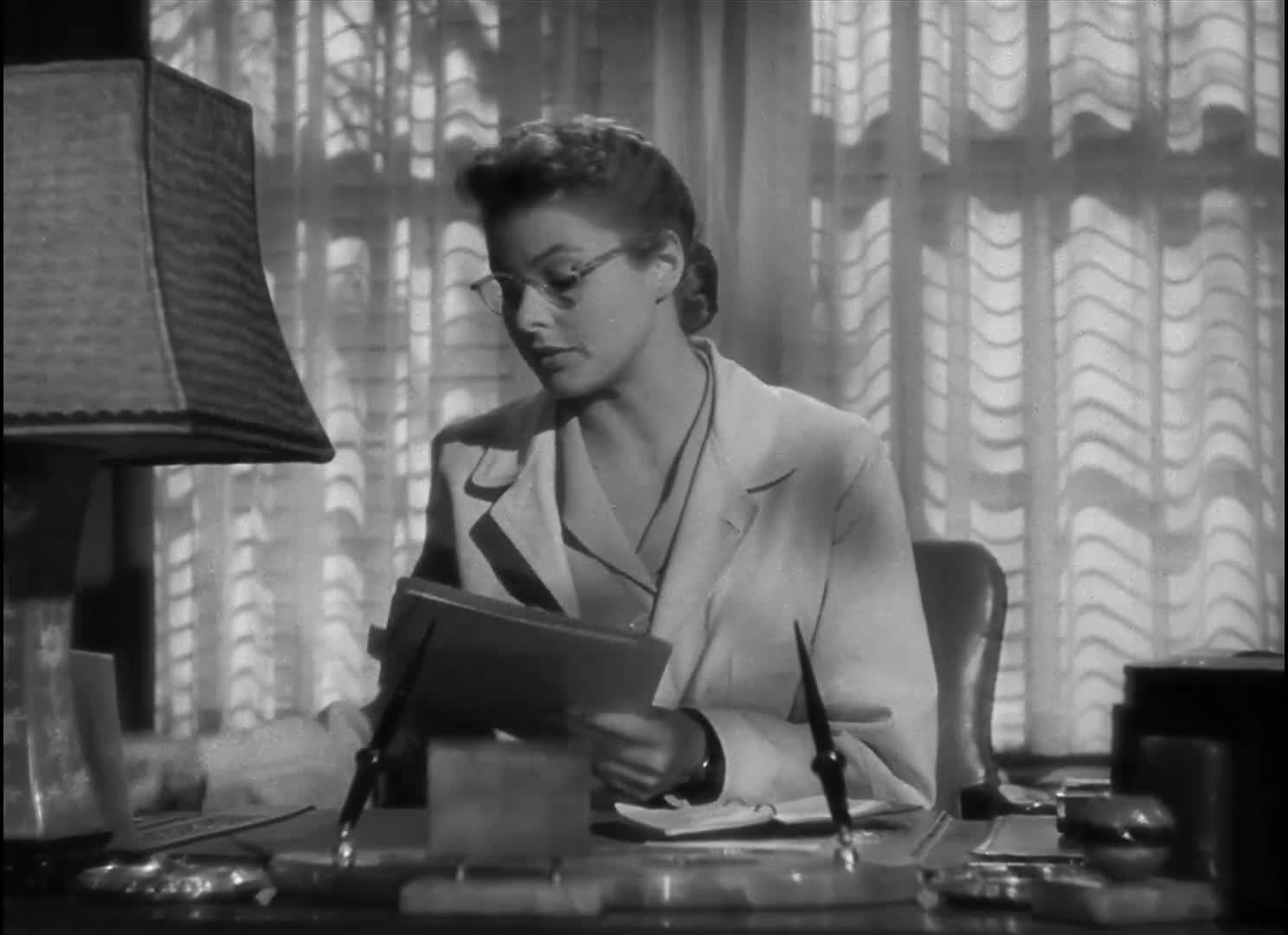 Spellbound 1945 1080p BluRay X264-AMIABLE